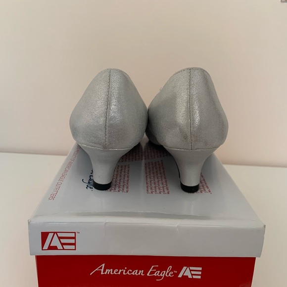 AE Girls Sliver High Heels - Picture 4 of 6